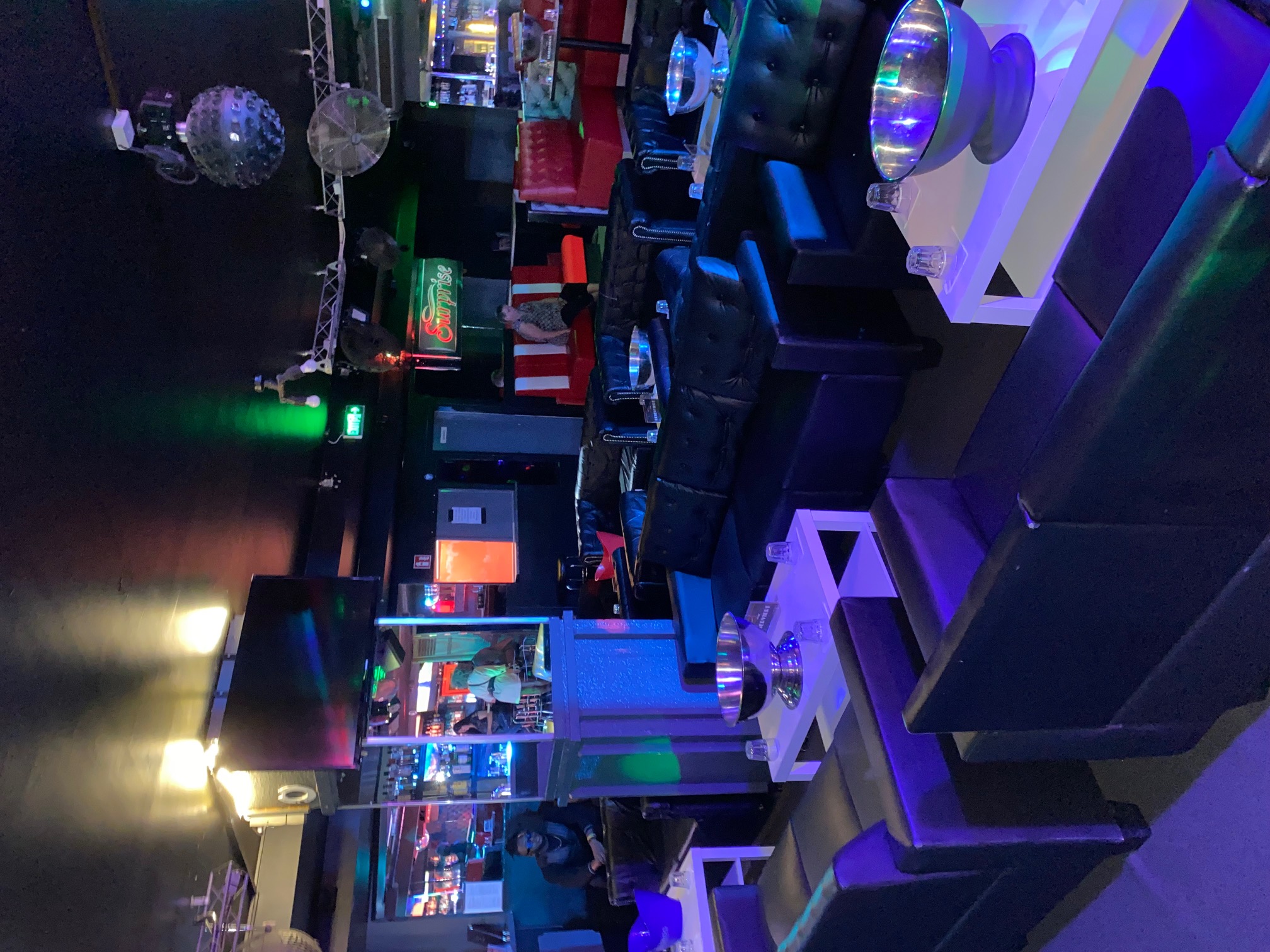 surprise club berlin dancefloor