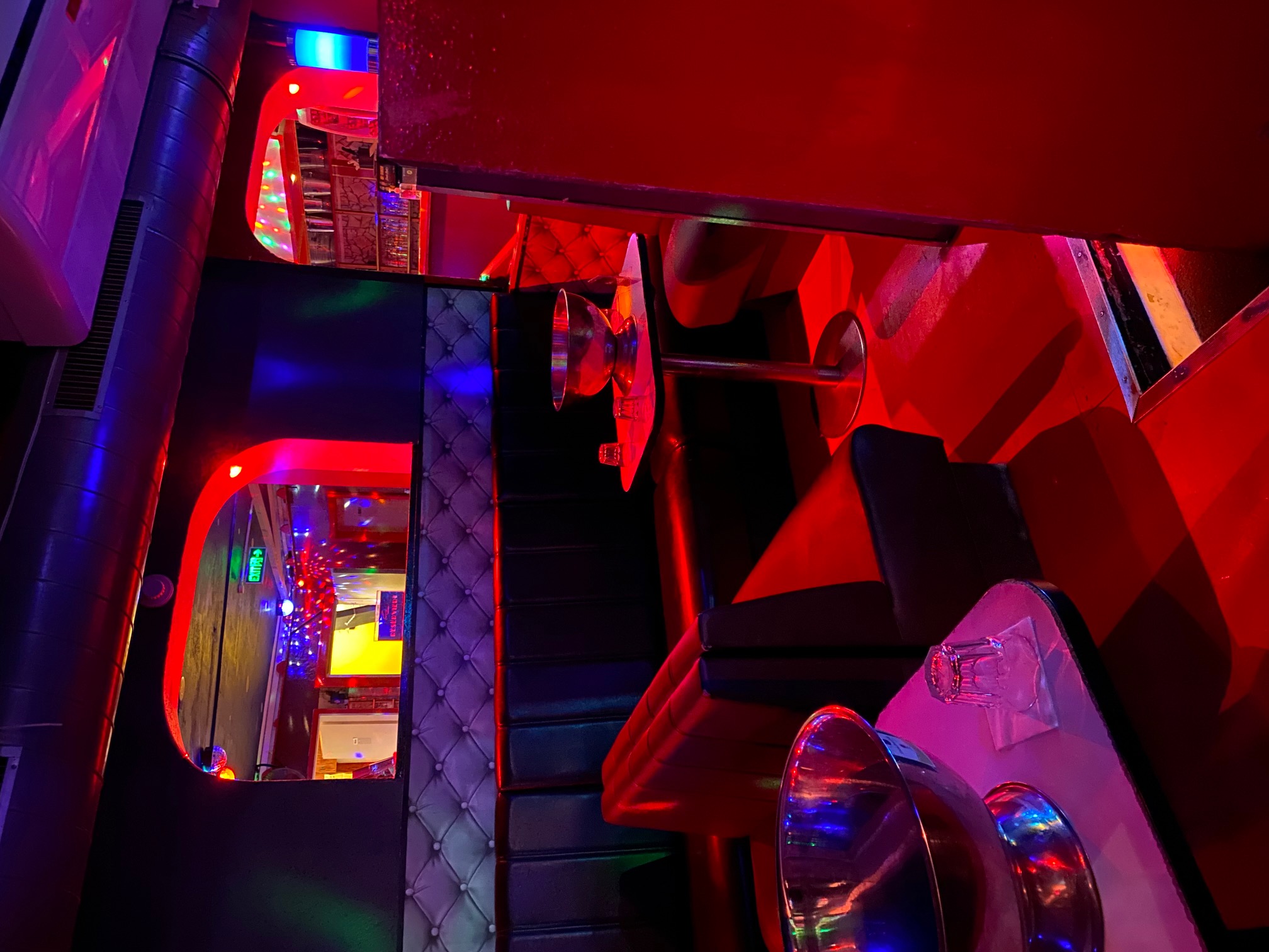 surprise club berlin dancefloor